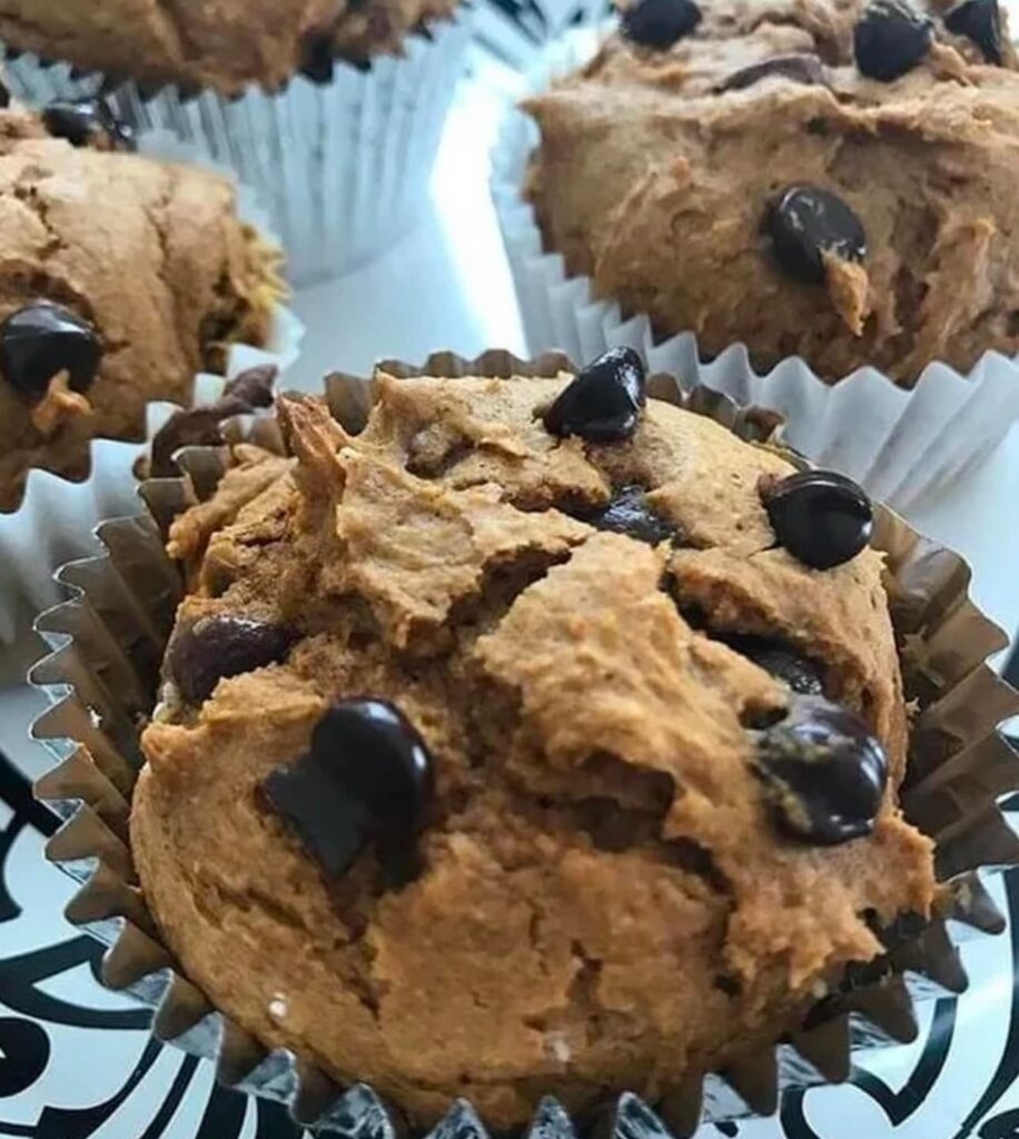 Pumpkin Chocolate Chip Muffins
