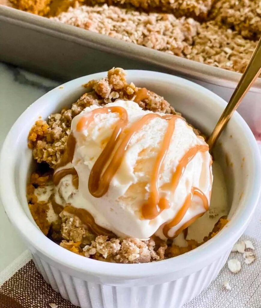 Easy Pumpkin Crisp