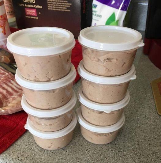 Whipped Chocolate Fat Bombs