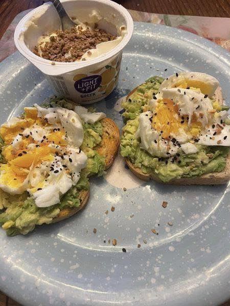 WW Avocado Toast & Yogurt Breakfast 🍳