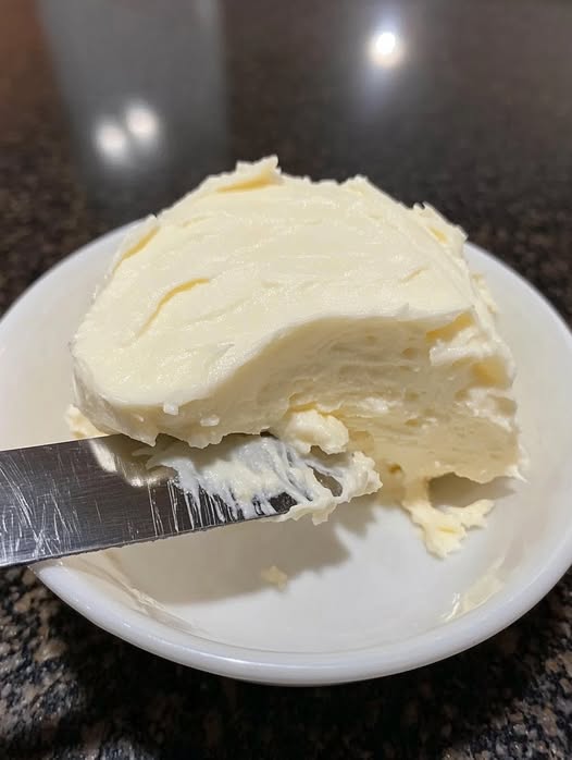 Cheesecake Yogurt Whip (WW Friendly!)