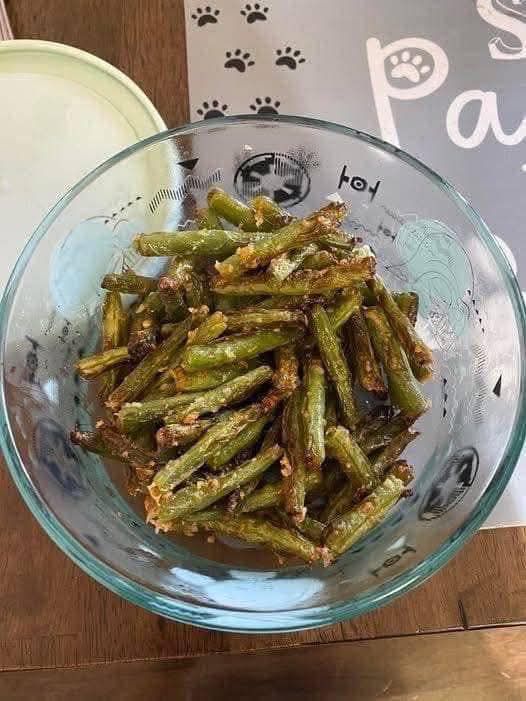 Air Fryer Parmesan Green Beans
