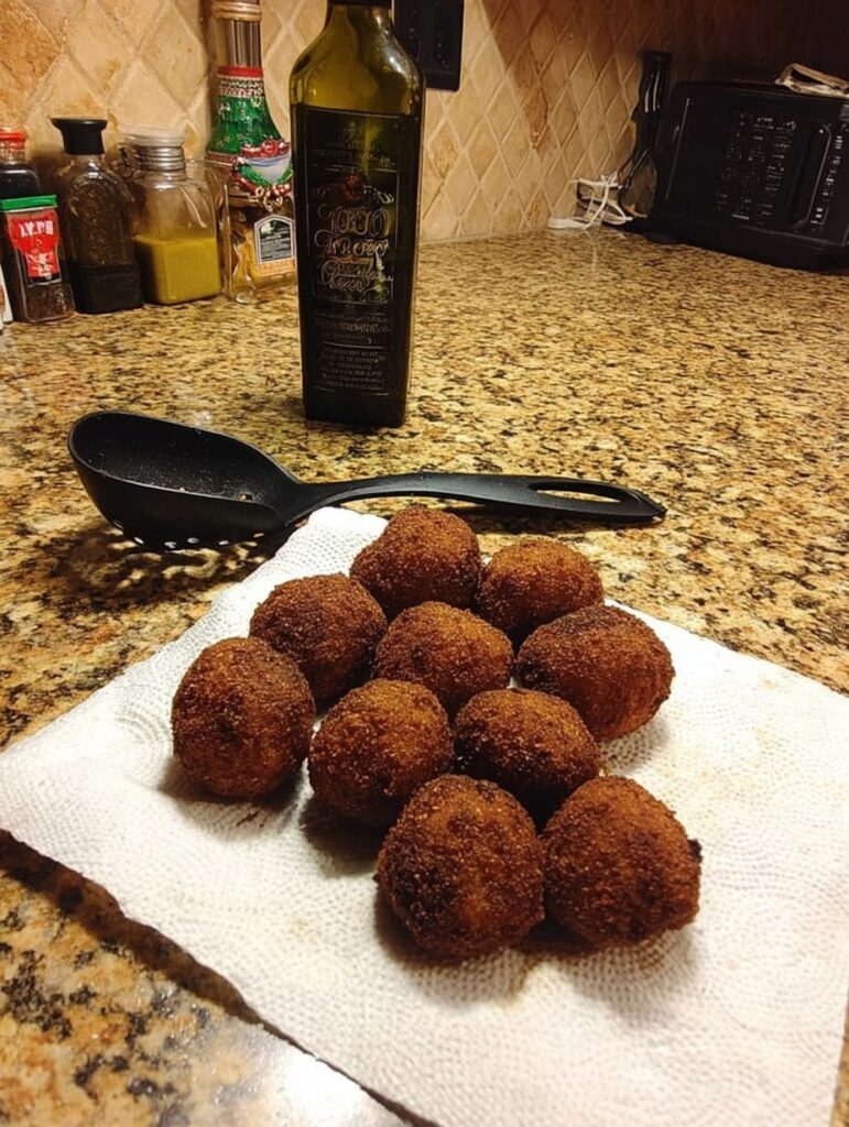 WW “Bat Bites” — Light & Spooky Meatballs You’ll Love
