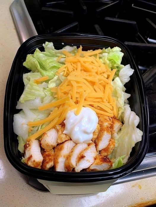WW Taco Bell Chicken Power Bowl (On-the-Go Hack)