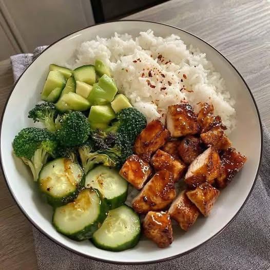 WW Glazed Chicken Rice Bowl