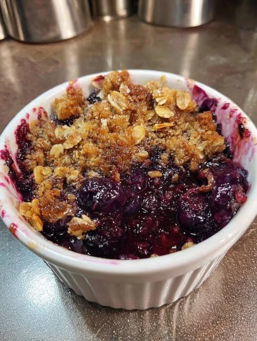 Berry Crisp (Ultra Light Version)