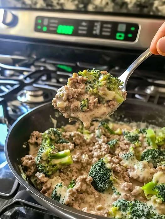 Low-Point Creamy Beef & Broccoli Skillet (WW Version)