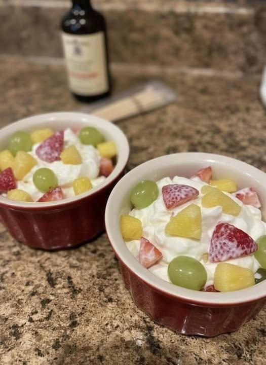 WW High-Protein 4-Ingredient Fruit Bowl