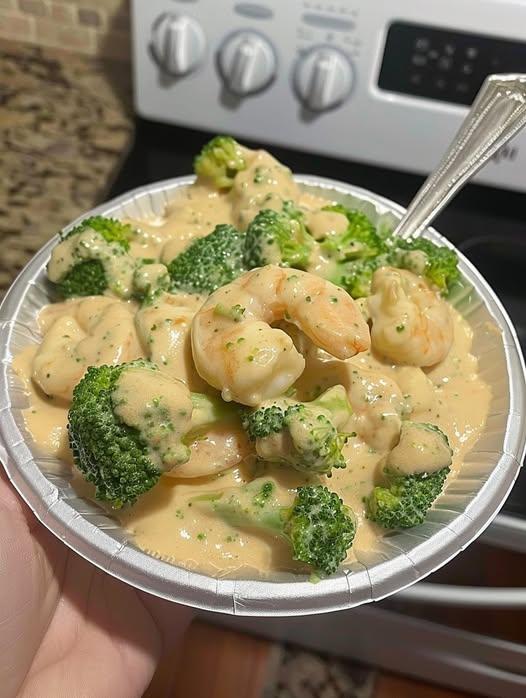 Low-Point Shrimp & Broccoli Alfredo (WW Version)
