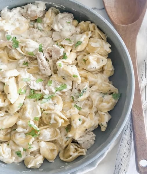 Lighter Chicken Tortellini Alfredo