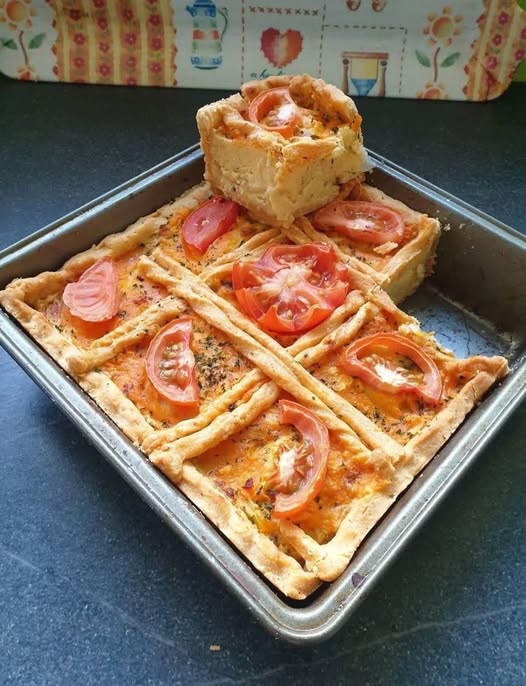 Ultra Low-Point Cheese, Onion & Potato Pie (WW Friendly)