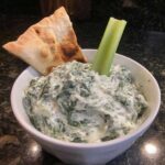 Ultra Low-Point Creamy Spinach Dip (WW Friendly)
