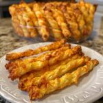 Crispy Cheesy Puff Pastry Twists (Ultra Low-Point)