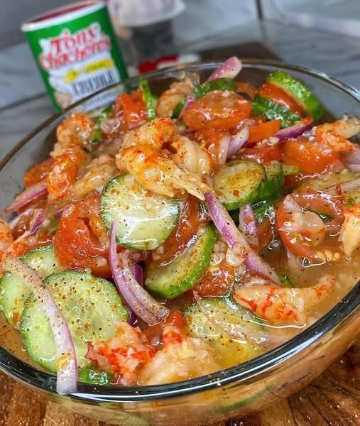 Zesty Shrimp Cucumber Salad (Ultra Low-Point)