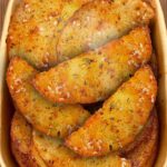 WW-Friendly Crispy Garlic Potato Wedges