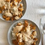 WW-Friendly Crispy Chicken Rice Bowls with Creamy Spicy Sauce